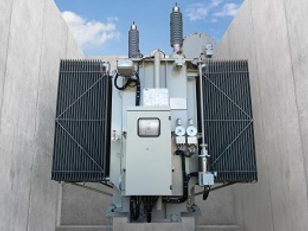 OUTDOOR VOLTAGE TRANSFORMERS 20KV / 50HZ
